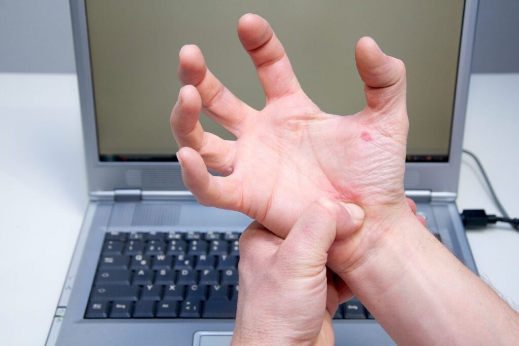 Quali sono le patologie della mano più comuni?